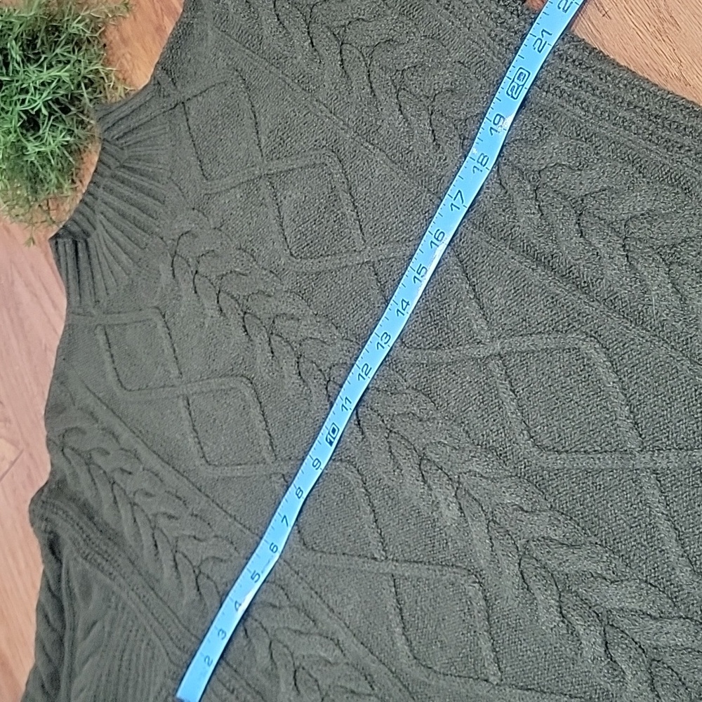 Soft Green Mock Turtleneck - Picture 7 of 11